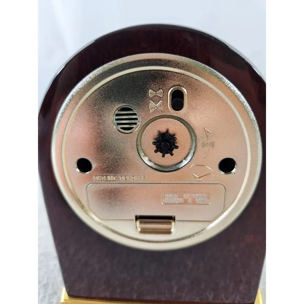 Vtg Howard Miller Desk Alarm Clock Mahogany Wood Grain Look Brass Table Battery
